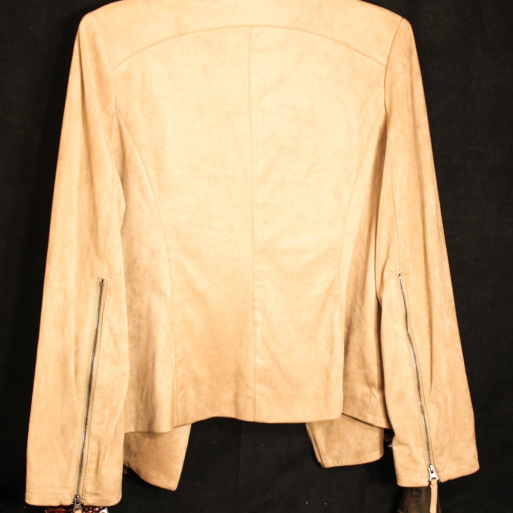 Jacket - Picture 2 of 2
